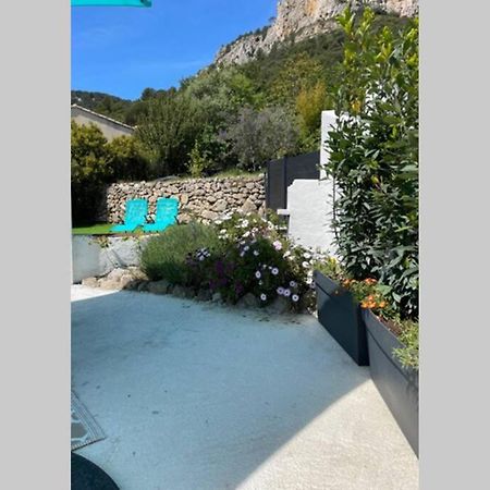 Maison Avec Jardin, Parking Entre Mer Et Montagne Le Revest-le-Eaux Экстерьер фото